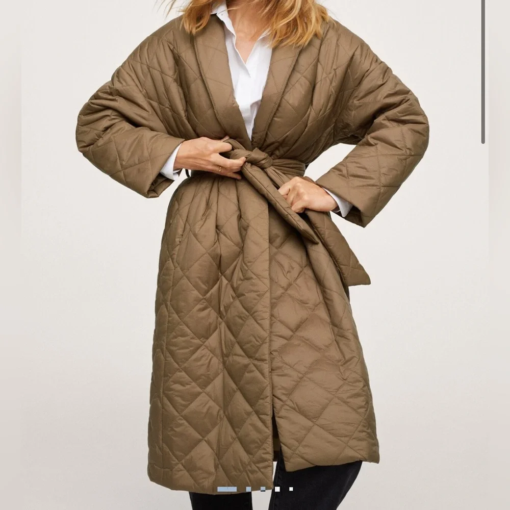 Quilted coat - Picture 2 of 7